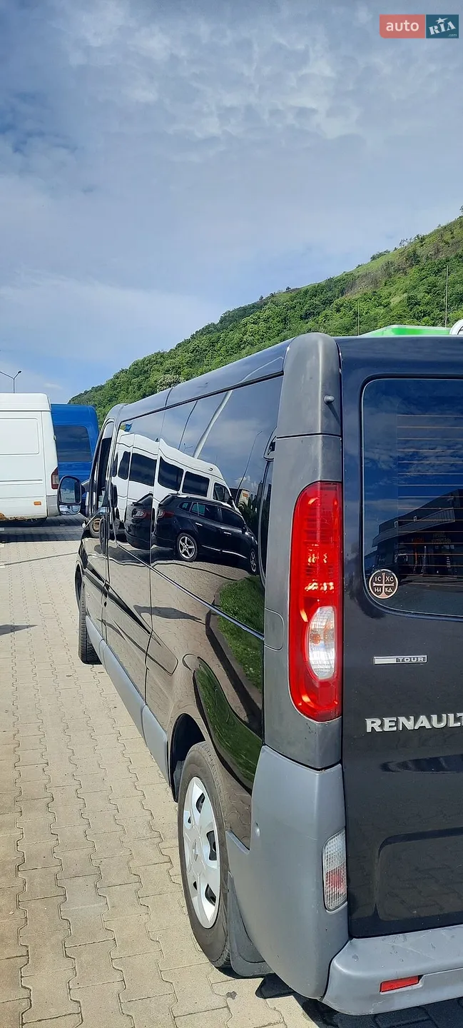 2011 Renault Trafic - мініатюра 2