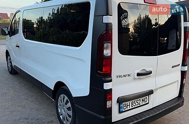 Минивэн Renault Trafic 2016 в Рокитном