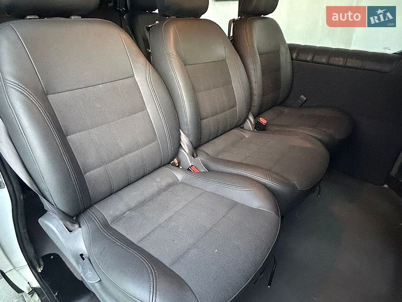 Минивэн Renault Trafic 2016 в Рокитном
