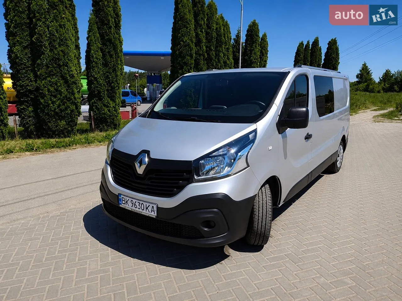 2015 Renault Trafic - мініатюра 16