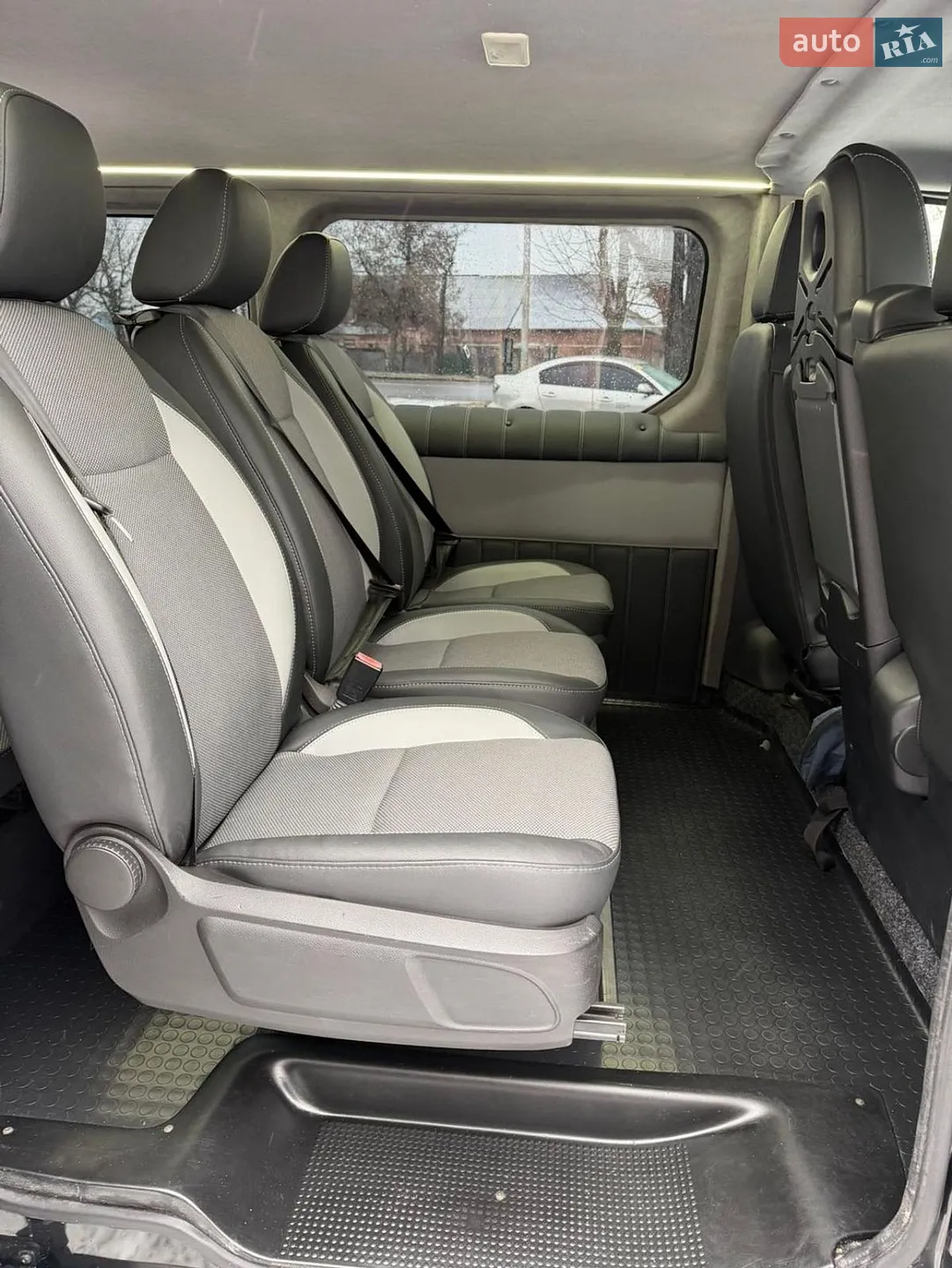 2021 Renault Trafic - мініатюра 35