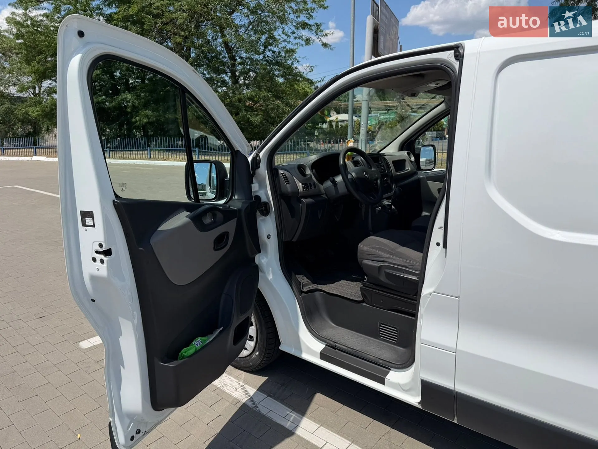 Renault Trafic 2016 VIN VF14FL20255249980 фото оголошення 9 з 16