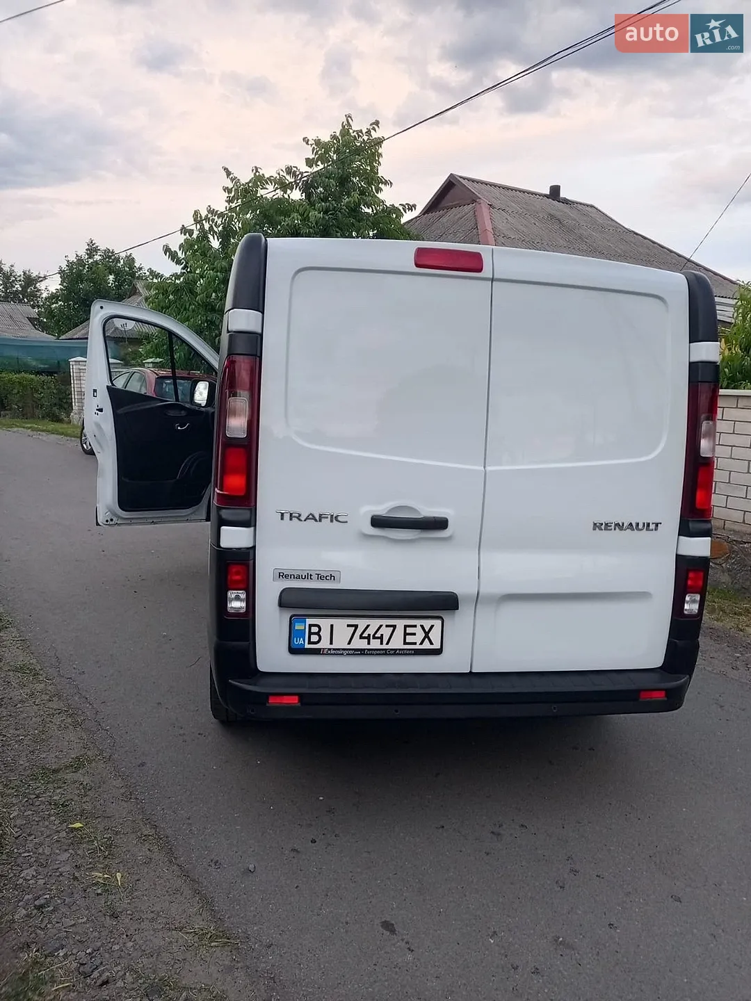 Renault Trafic 2020 VIN VF1FL000864998948 фото оголошення 4 з 5