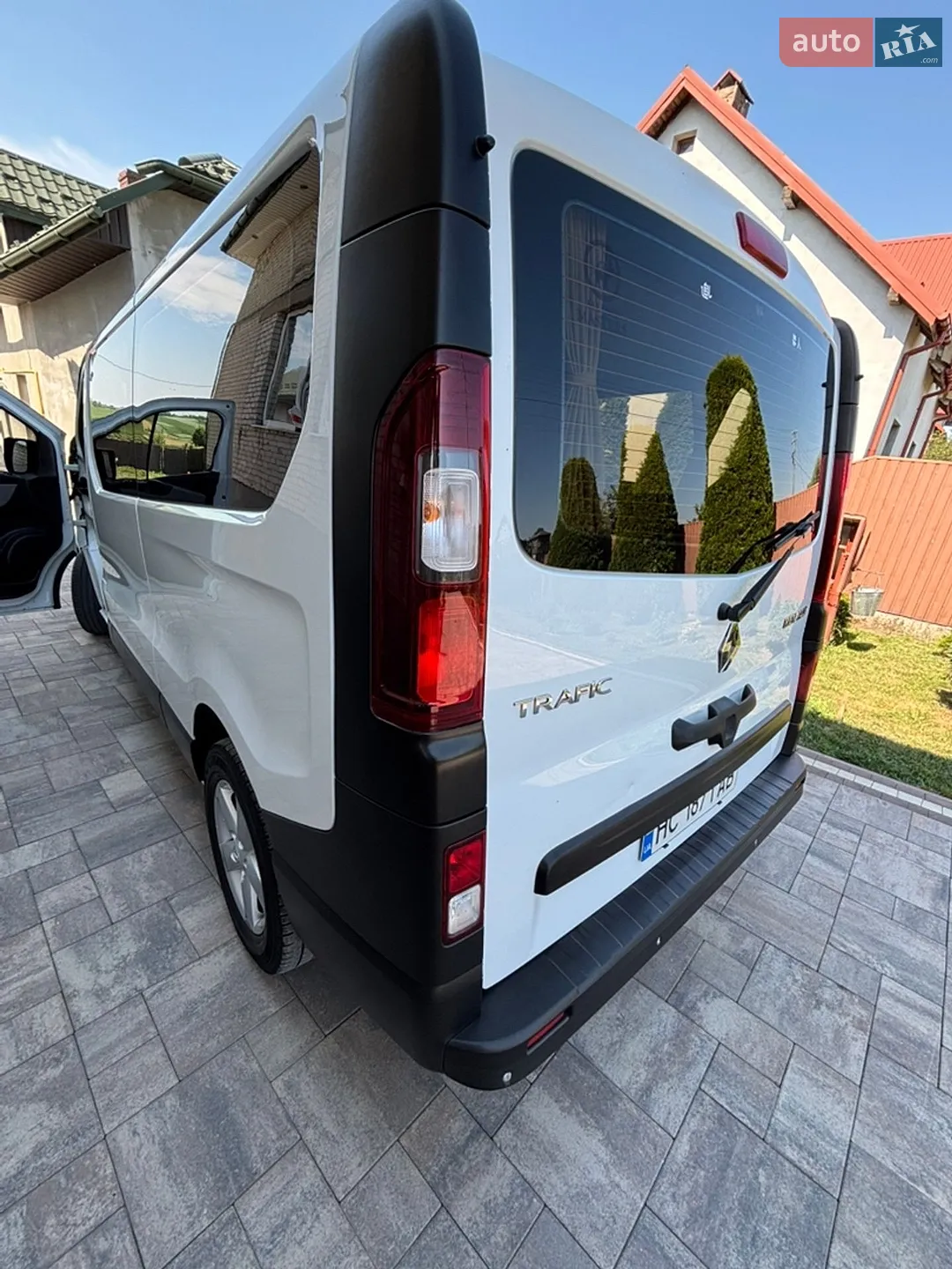 2015 Renault Trafic - мініатюра 12