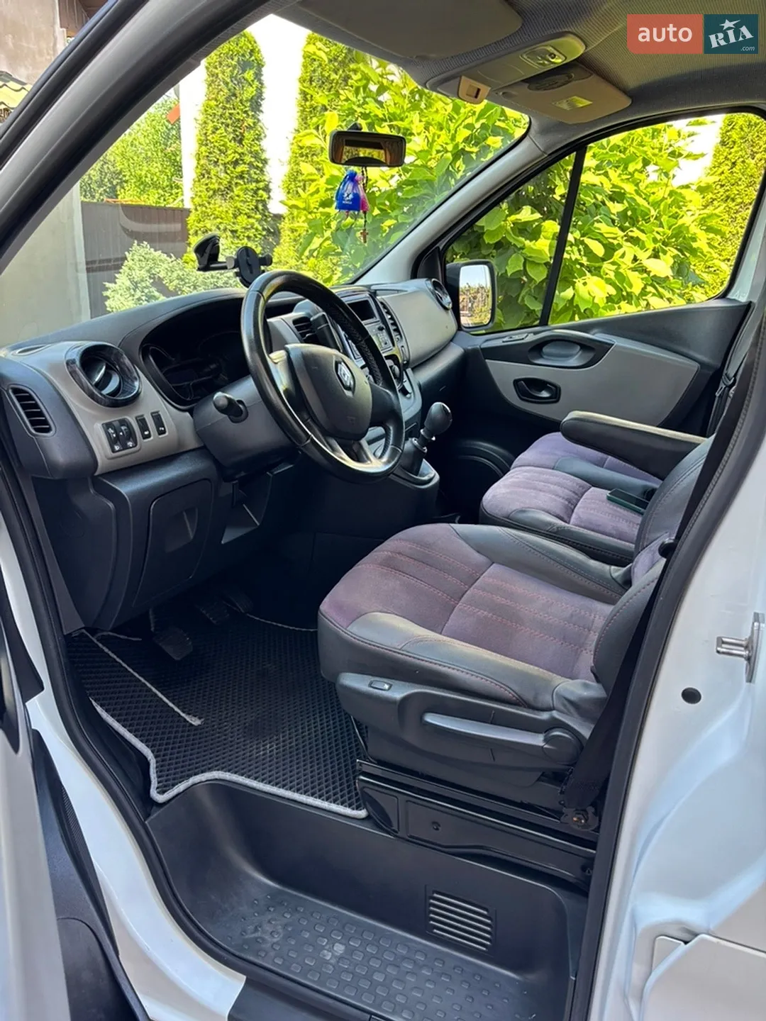 2015 Renault Trafic - мініатюра 22