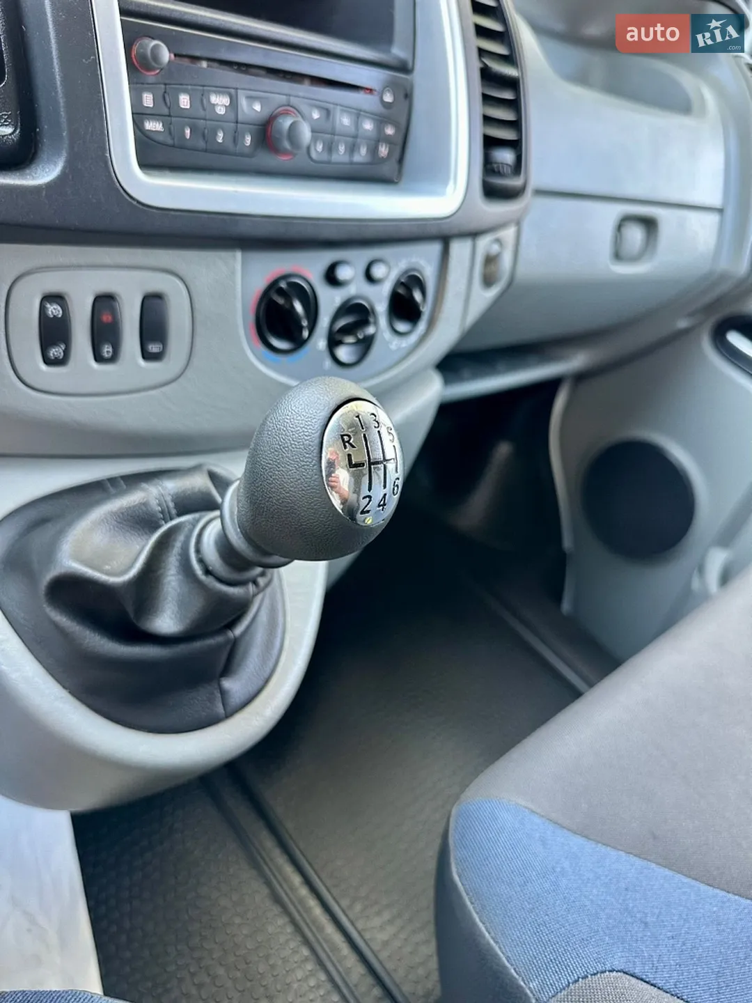 2012 Renault Trafic - мініатюра 36