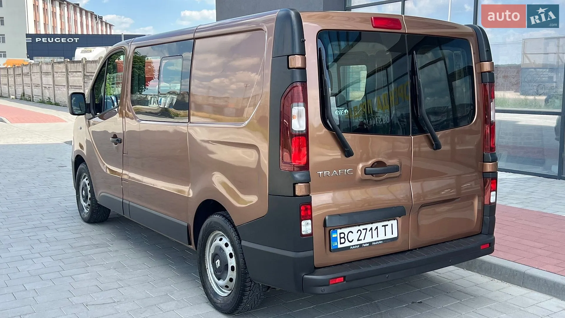Renault Trafic 2017 VIN VF1JL000357638395 фото оголошення 13 з 35