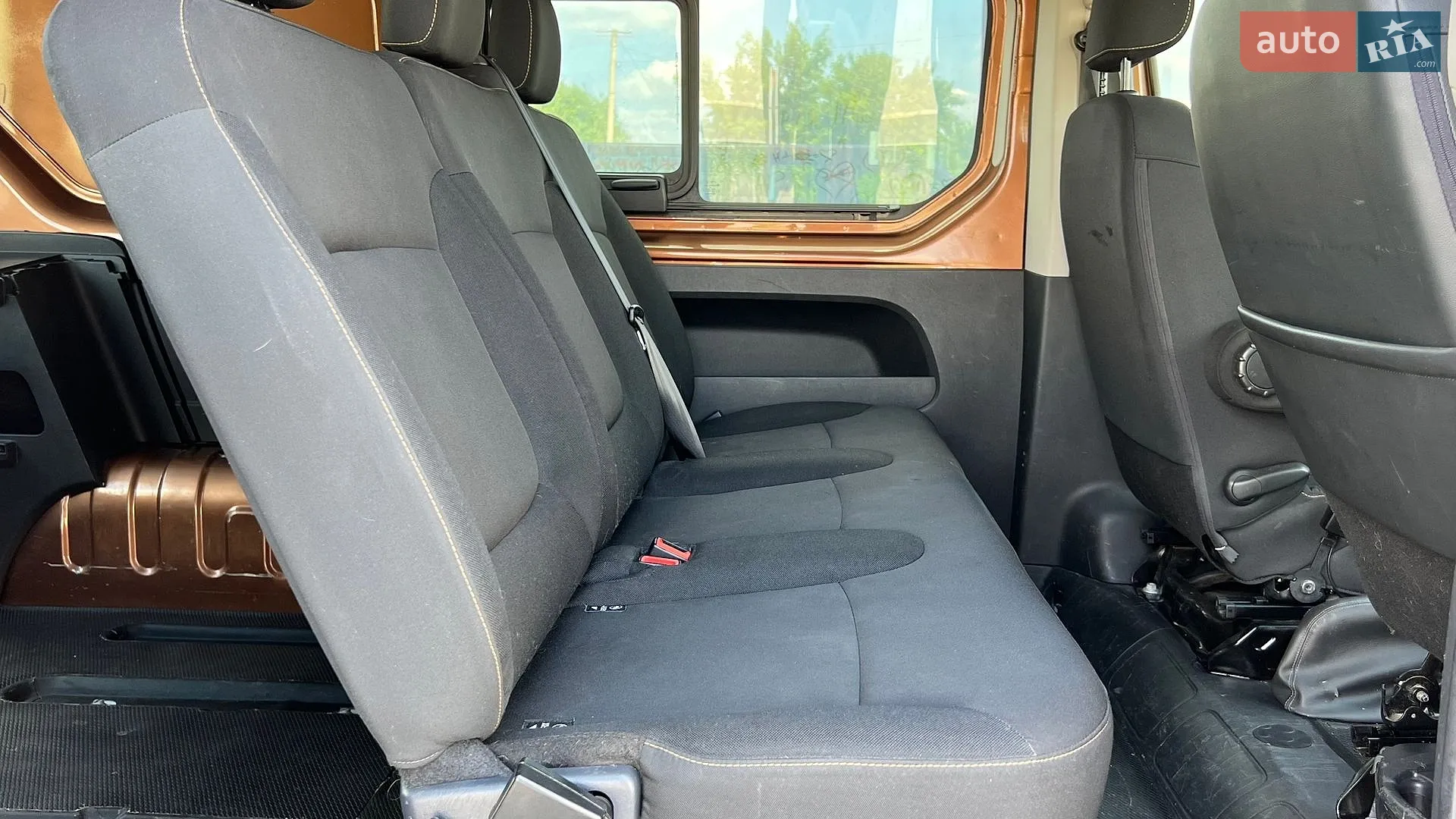 Renault Trafic 2017 VIN VF1JL000357638395 фото оголошення 18 з 35
