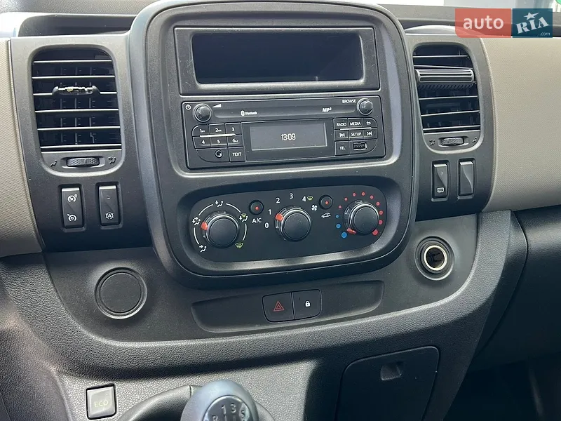 Renault Trafic 2017 VIN VF1JL000357638395 фото оголошення 34 з 67