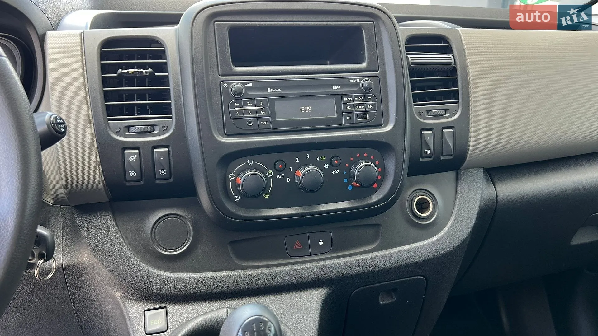 Renault Trafic 2017 VIN VF1JL000357638395 фото оголошення 34 з 35