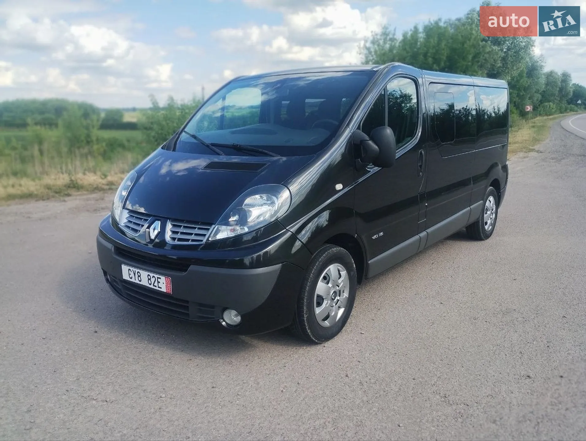 2011 Renault Trafic - фото 1