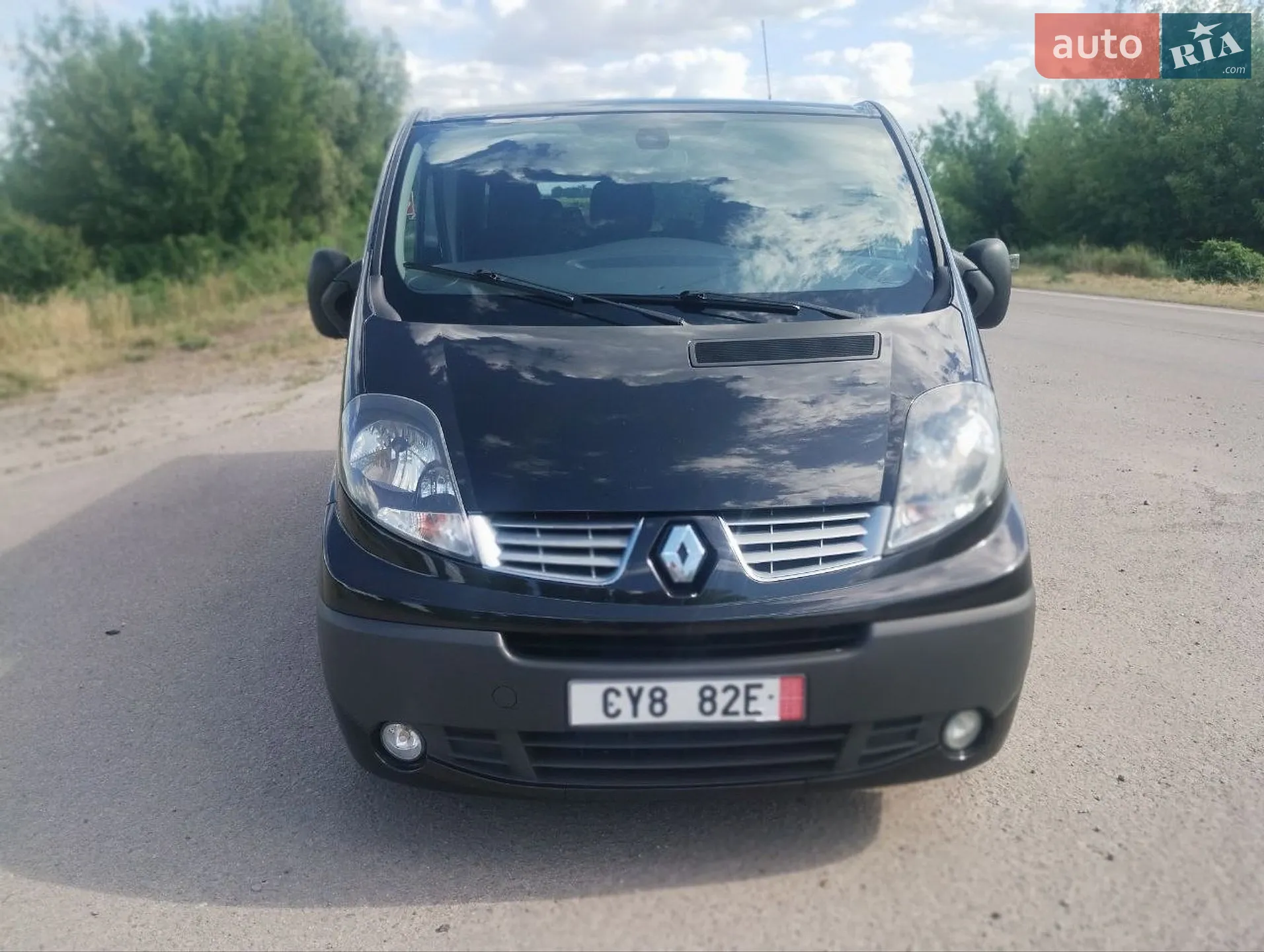 2011 Renault Trafic - мініатюра 12