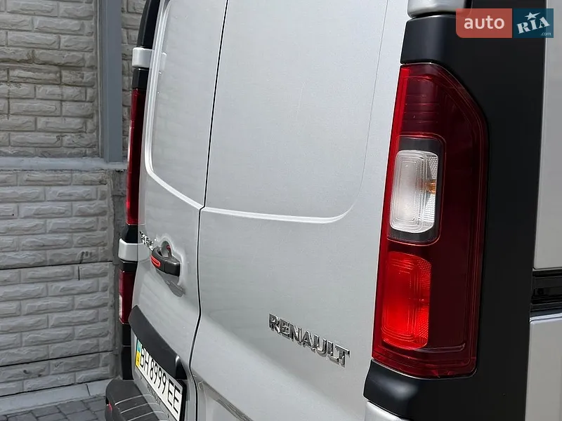 Renault Trafic 2016 VIN VF1FL000156743786 фото оголошення 18 з 95