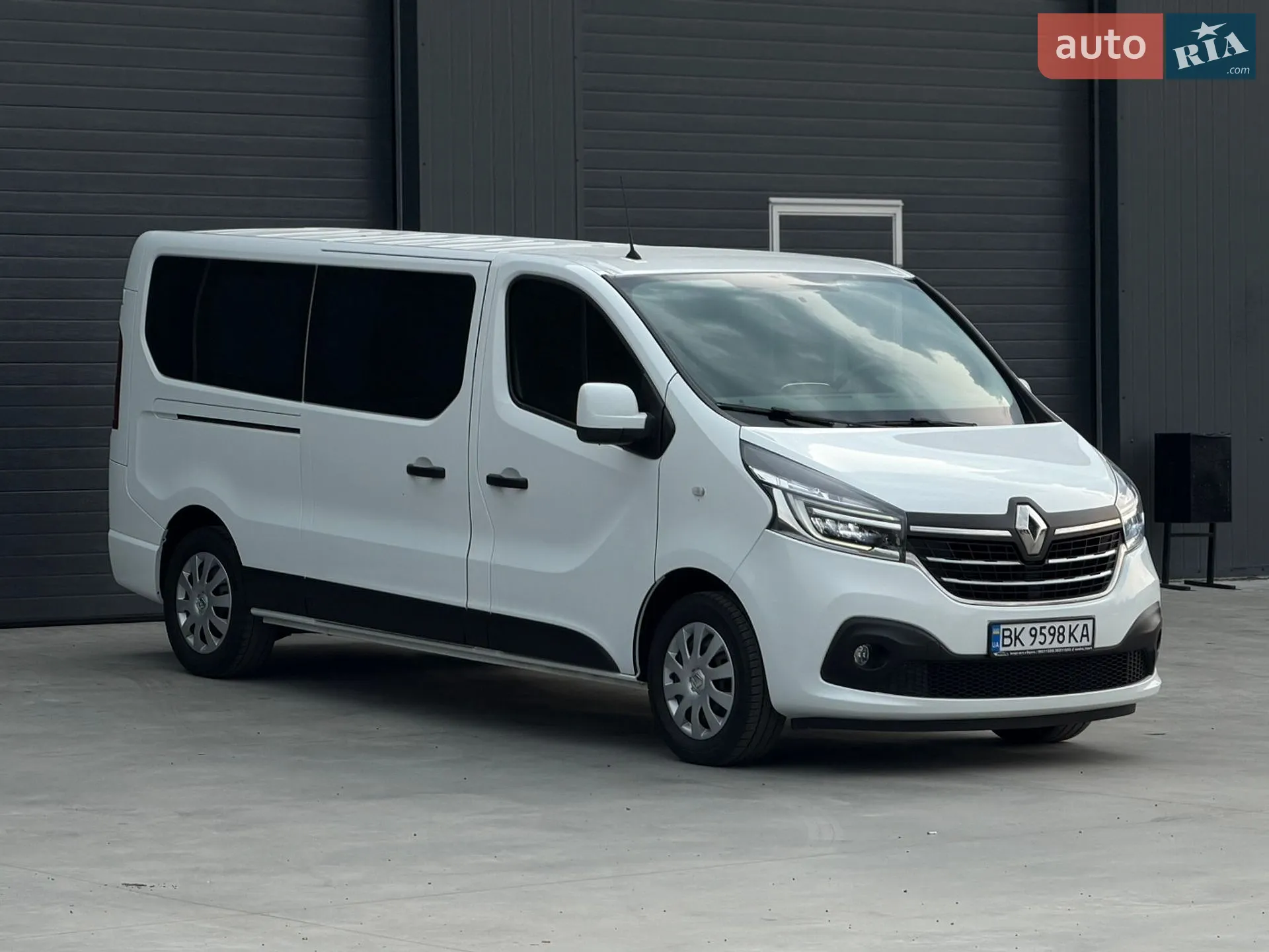 2021 Renault Trafic - мініатюра 13