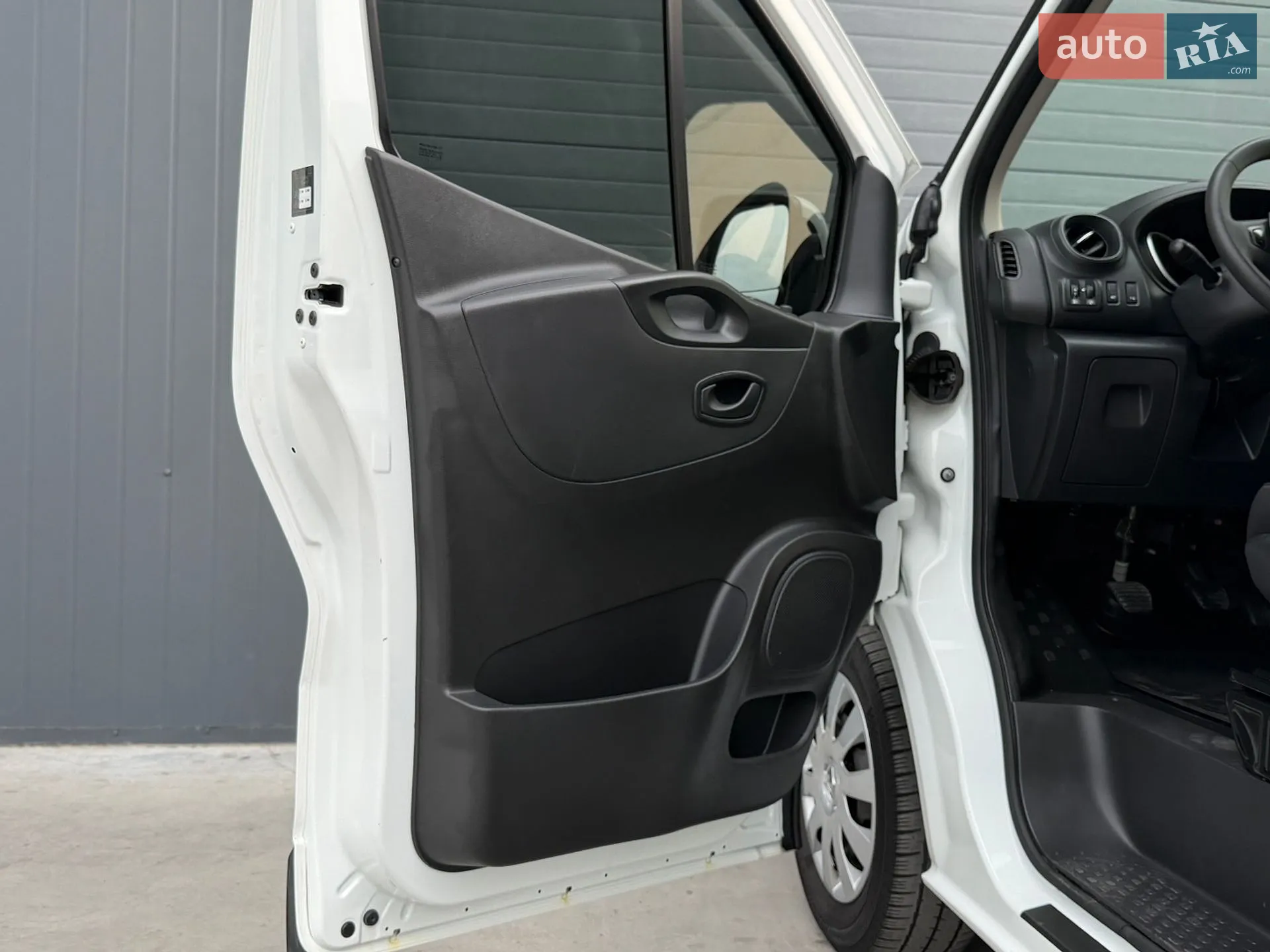 2021 Renault Trafic - мініатюра 45