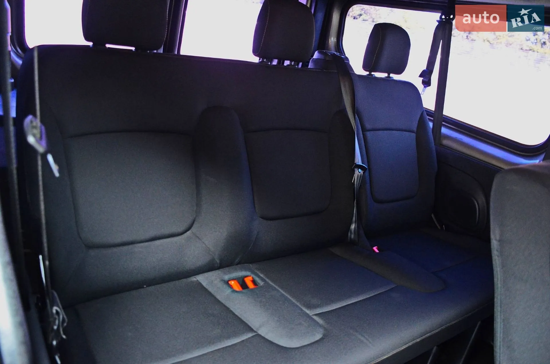 2015 Renault Trafic - мініатюра 7