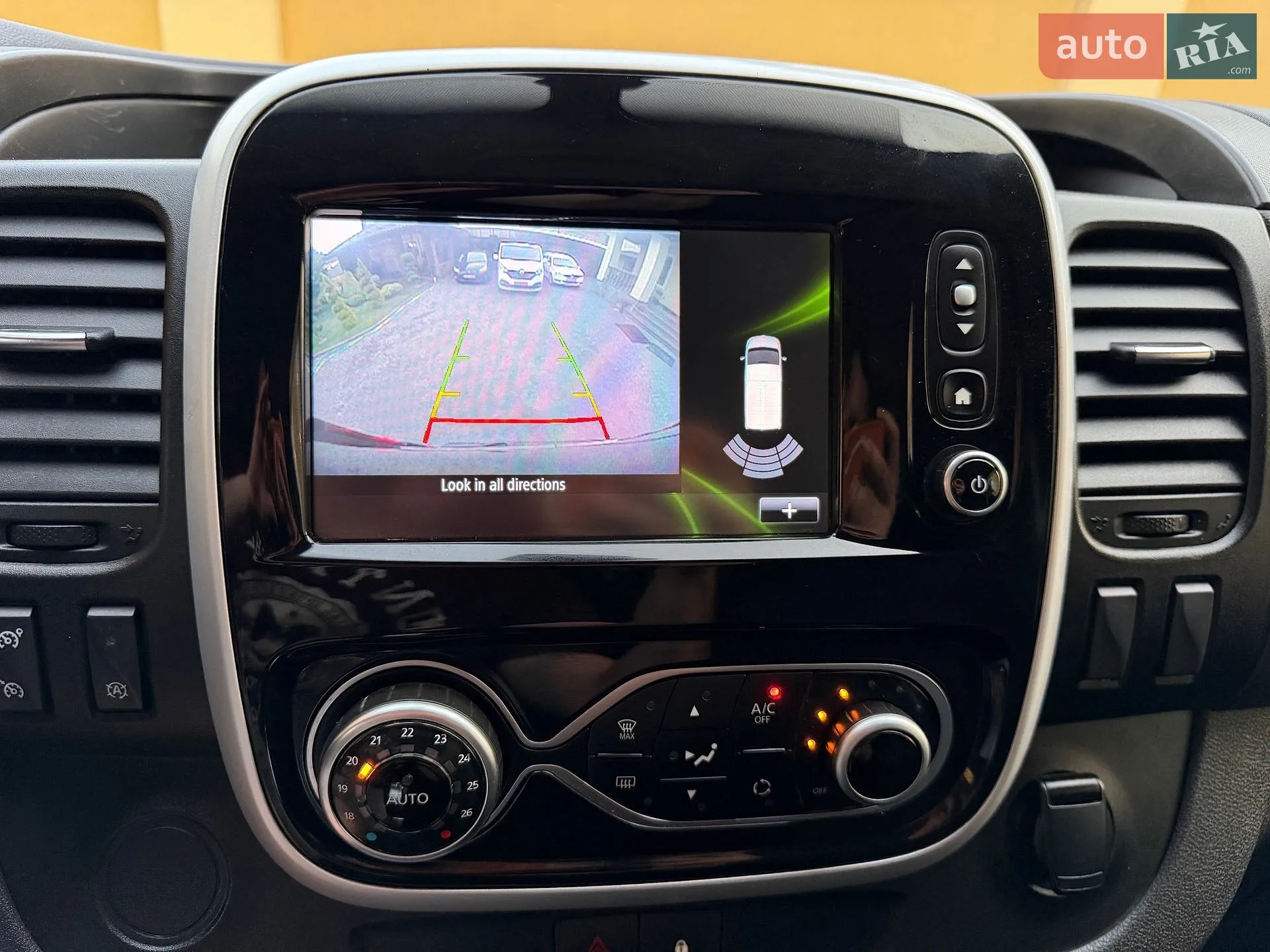 2020 Renault Trafic - мініатюра 116