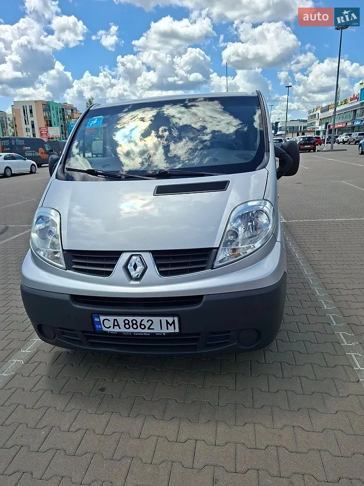 2011 Renault Trafic - мініатюра 12