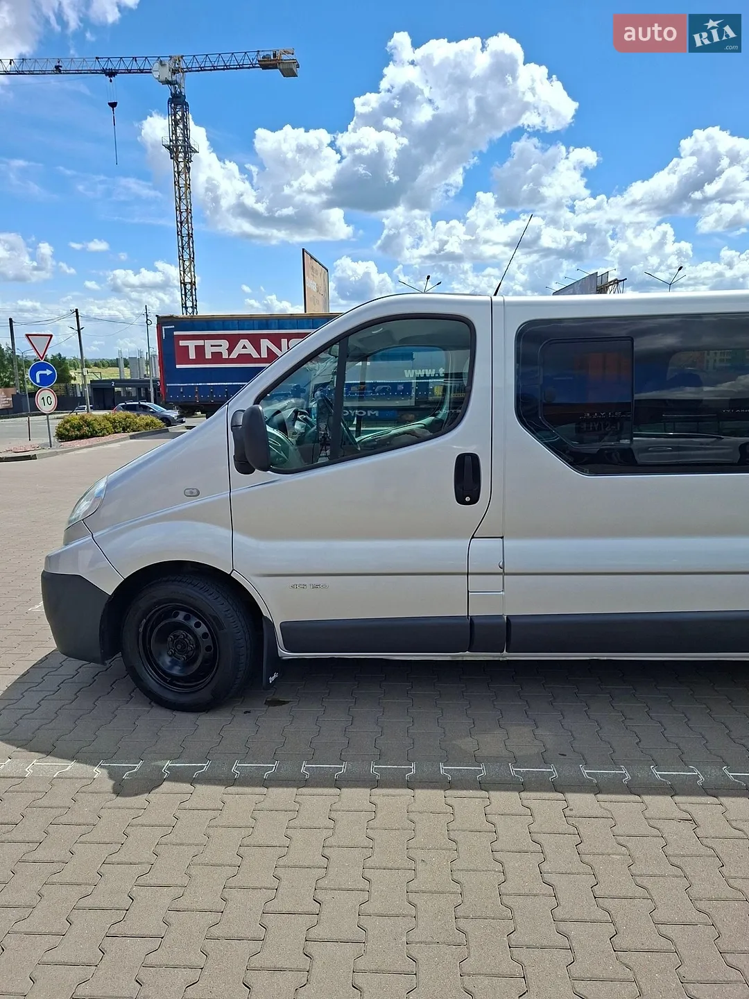 2011 Renault Trafic - мініатюра 3