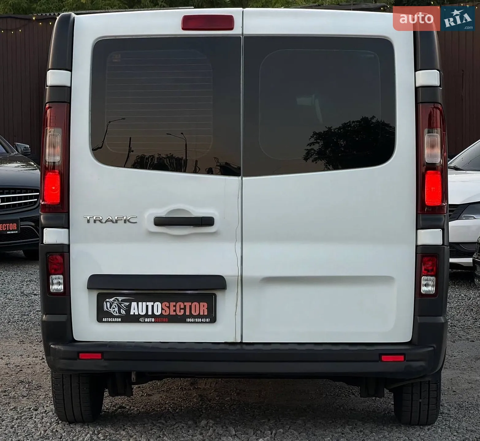 2021 Renault Trafic - мініатюра 10