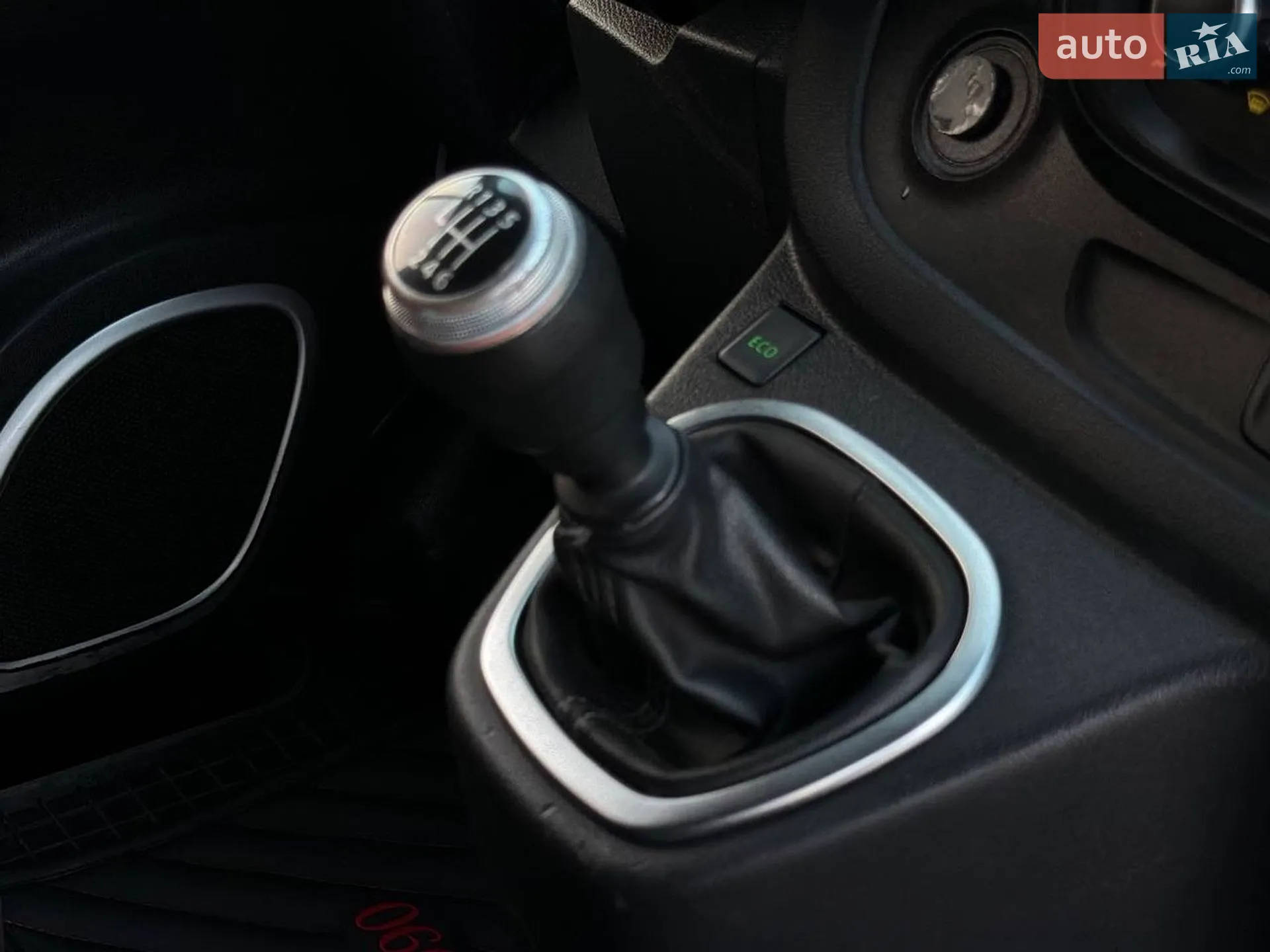 2021 Renault Trafic - мініатюра 24