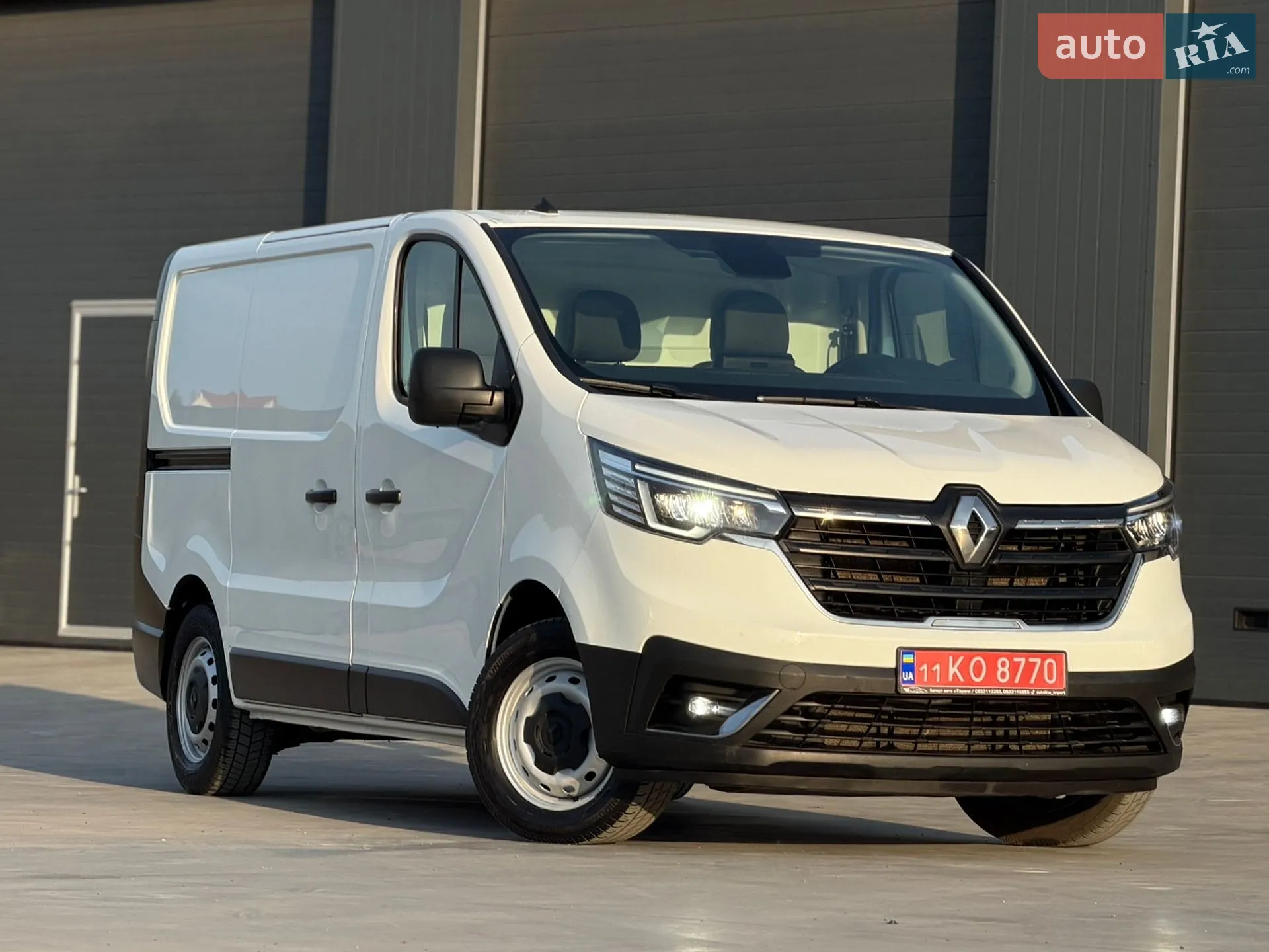 2022 Renault Trafic - фото 1