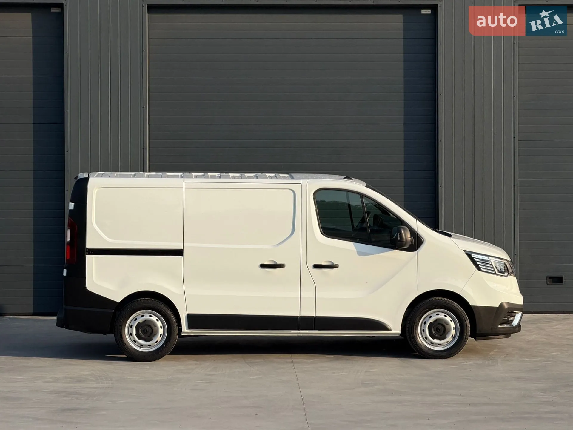 2022 Renault Trafic - мініатюра 38
