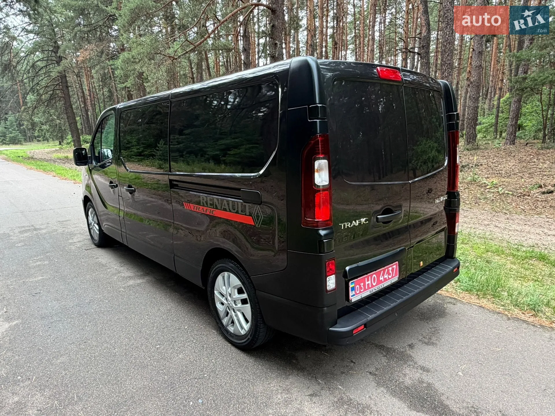 2021 Renault Trafic - мініатюра 9