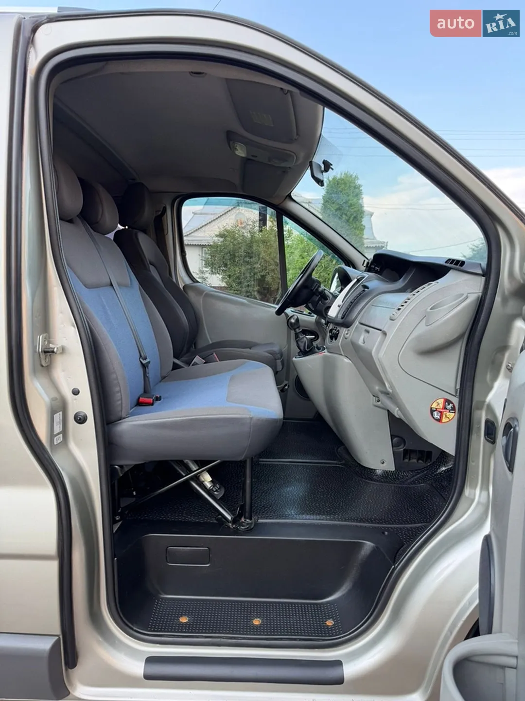 2014 Renault Trafic - мініатюра 11