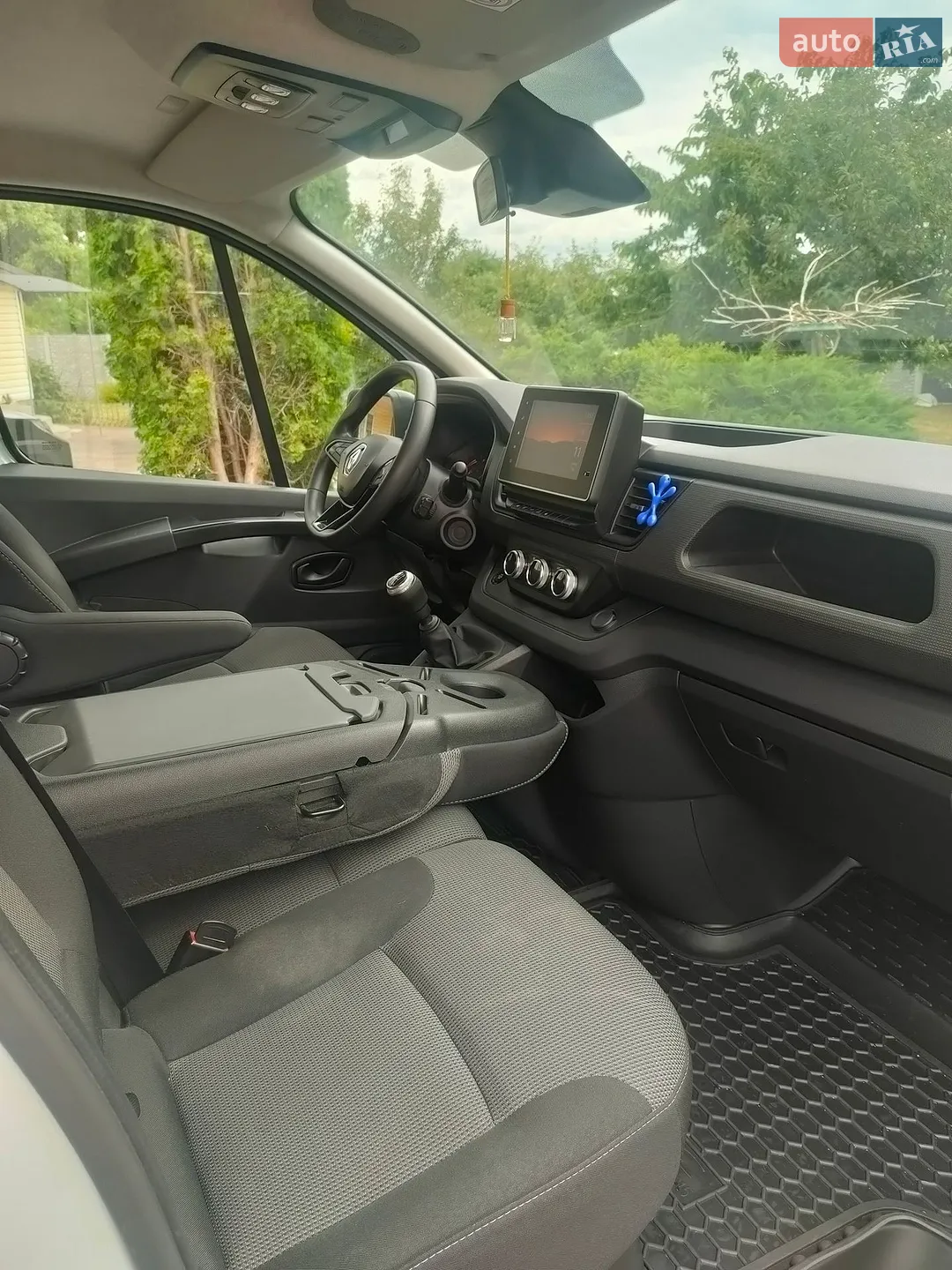 2022 Renault Trafic - мініатюра 13