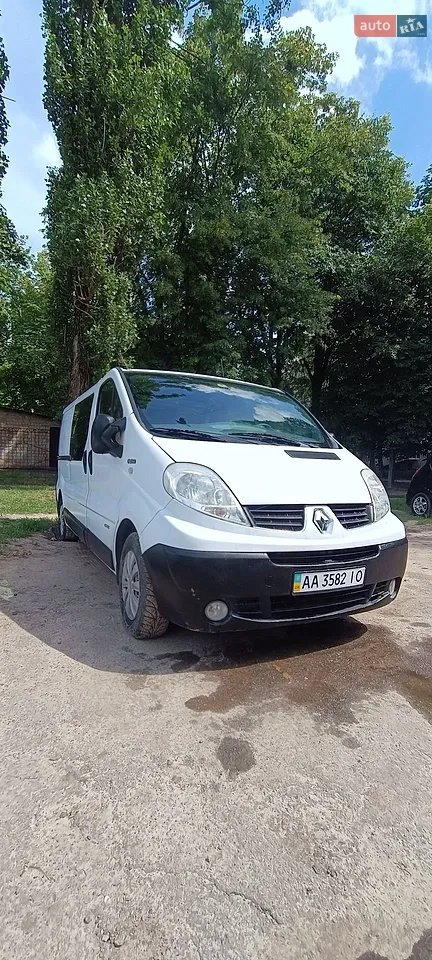 2011 Renault Trafic - мініатюра 8