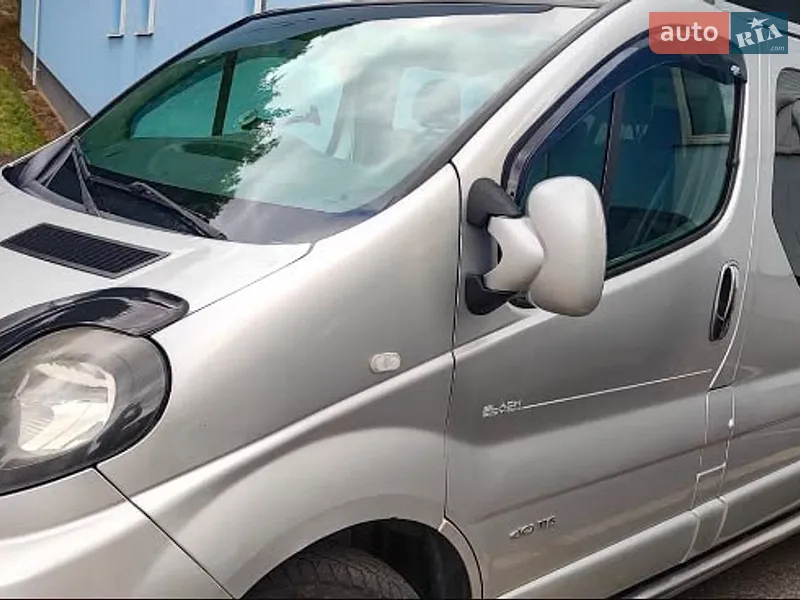 Renault Trafic 2012