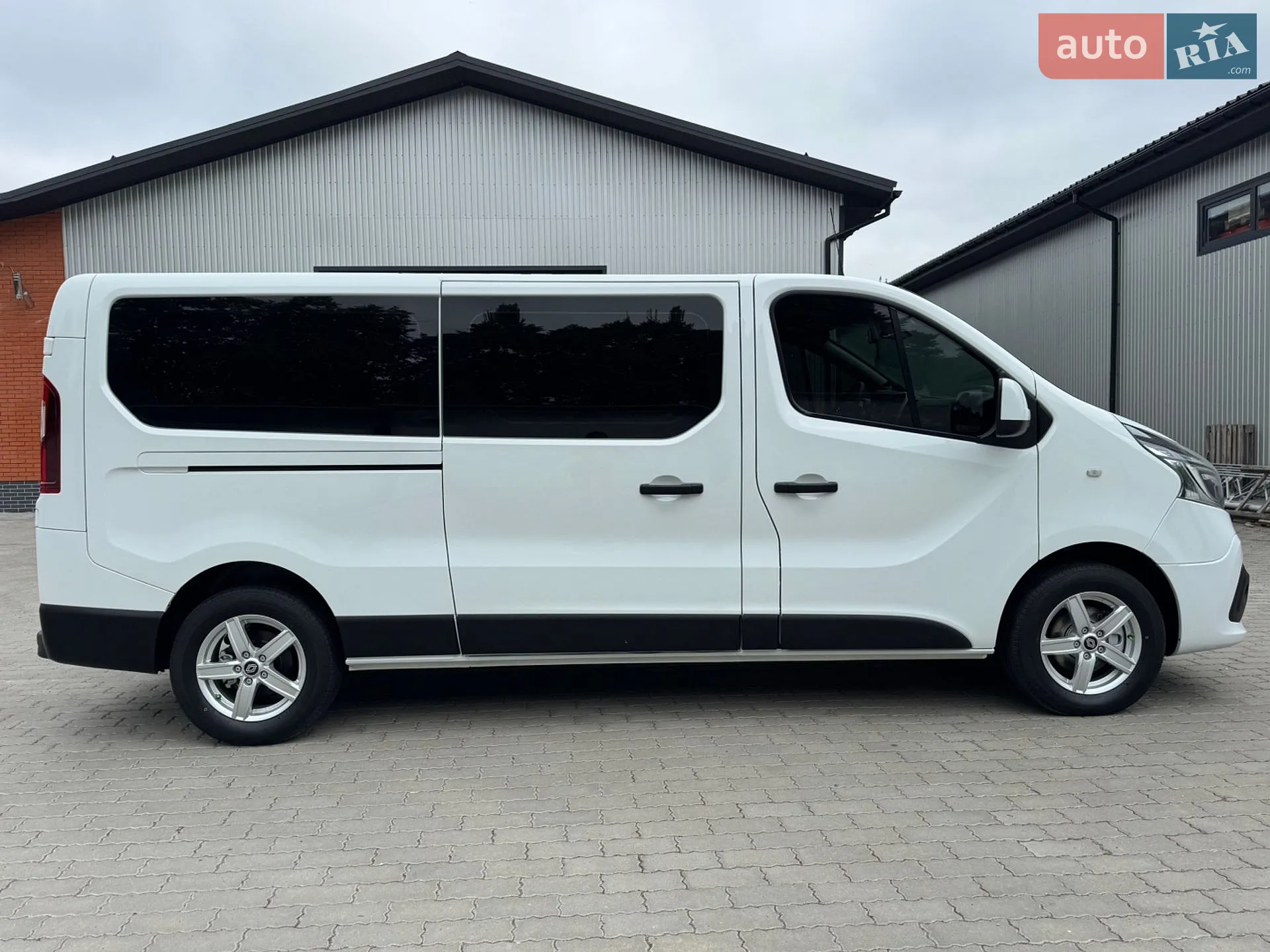 2020 Renault Trafic - мініатюра 5