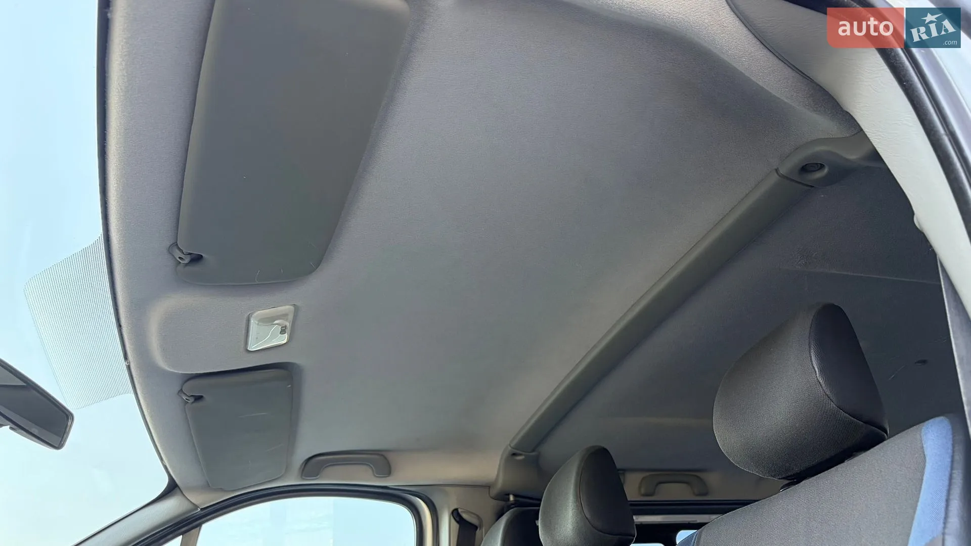 2012 Renault Trafic - мініатюра 25