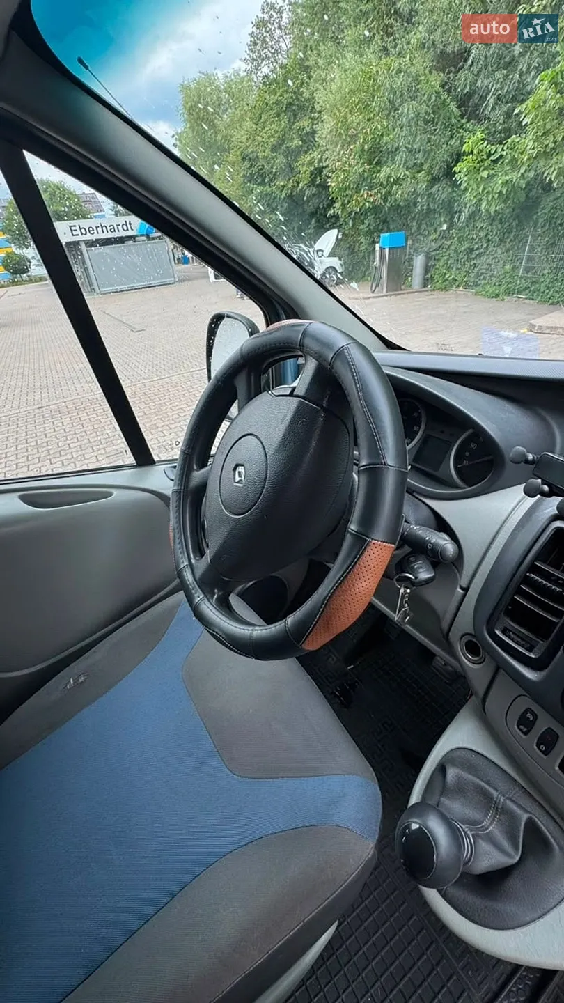 2010 Renault Trafic - мініатюра 15