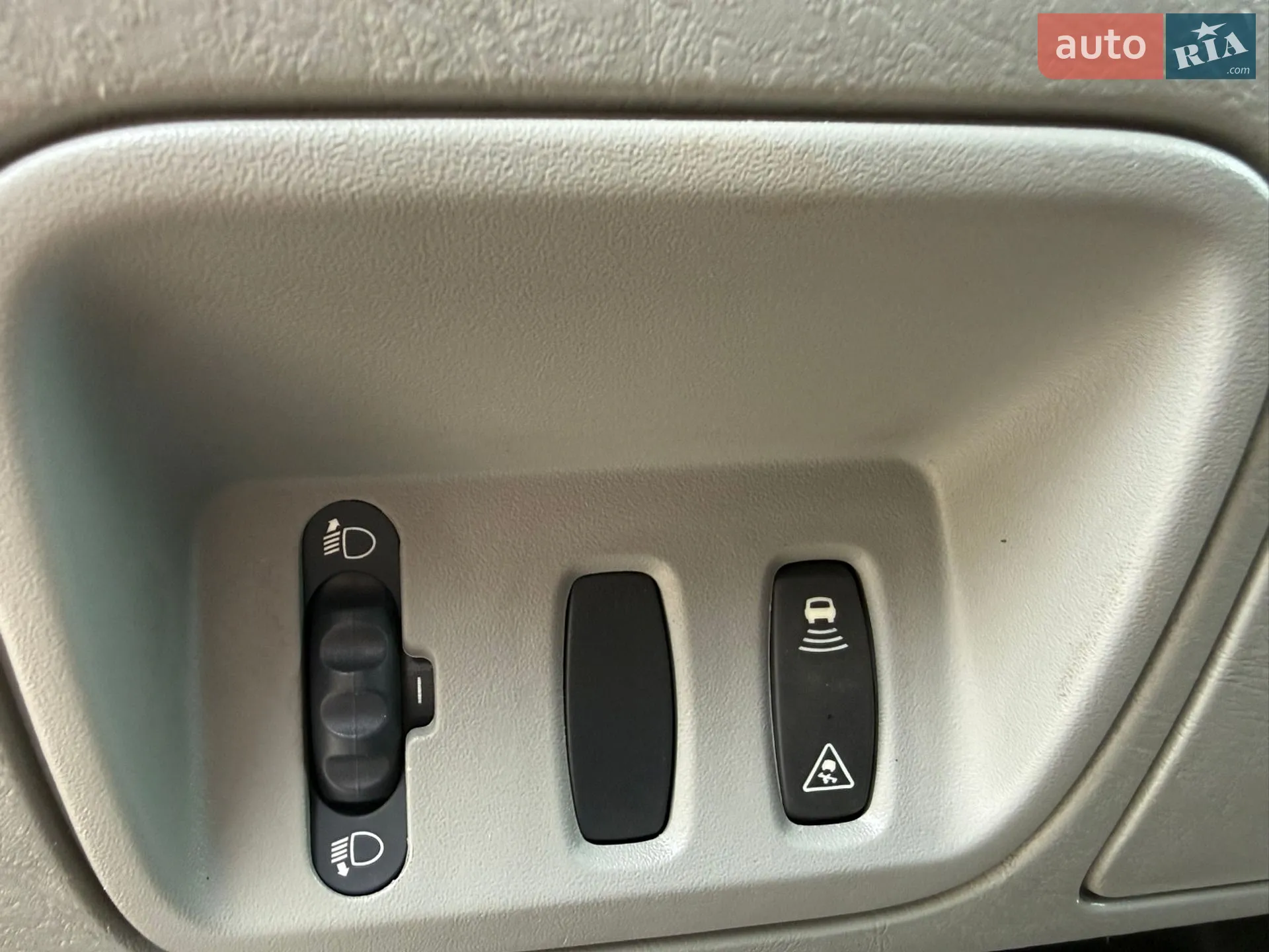 2012 Renault Trafic - мініатюра 36