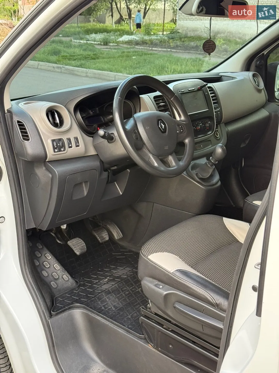 2016 Renault Trafic - мініатюра 36