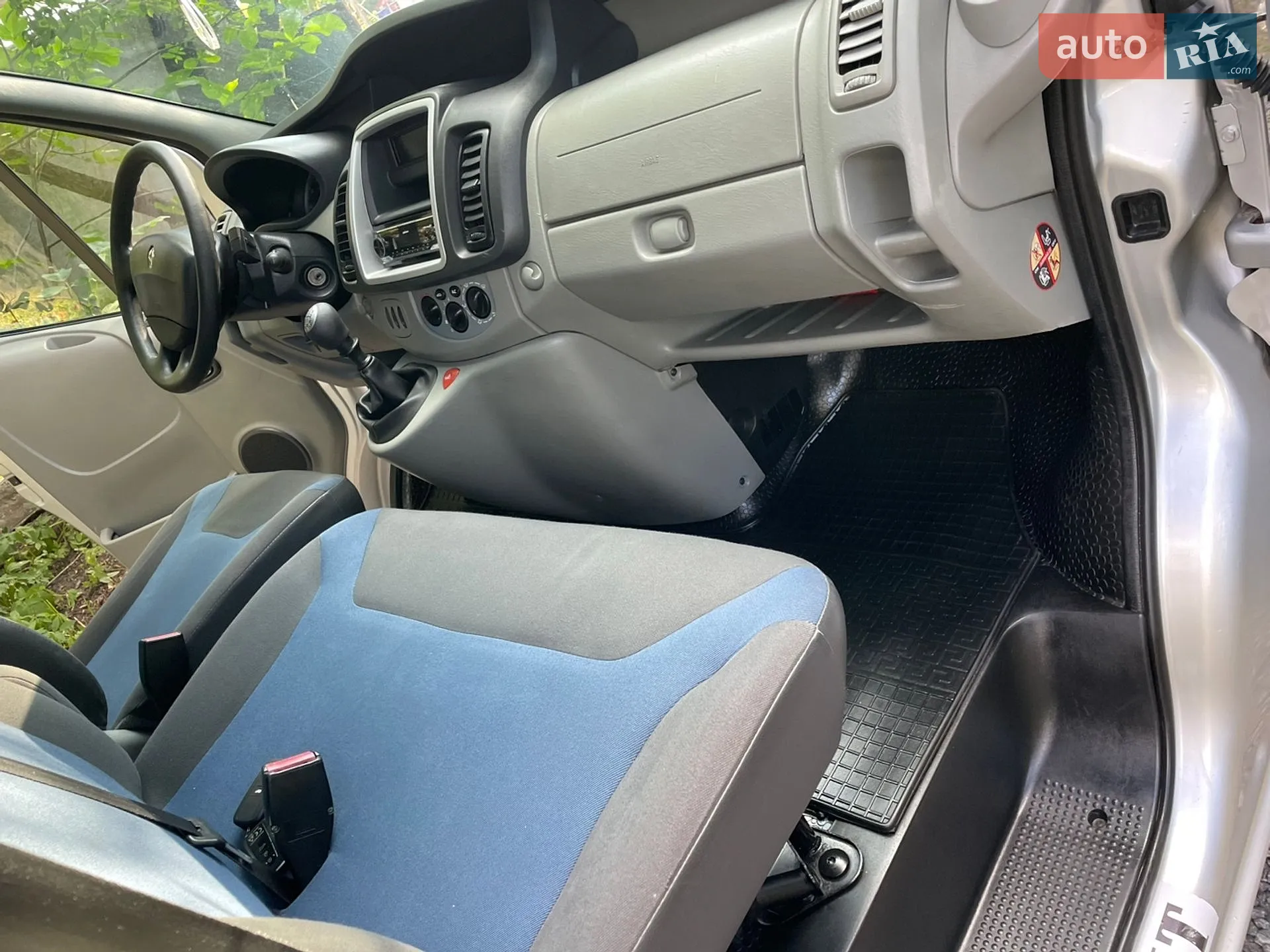 2012 Renault Trafic - мініатюра 27