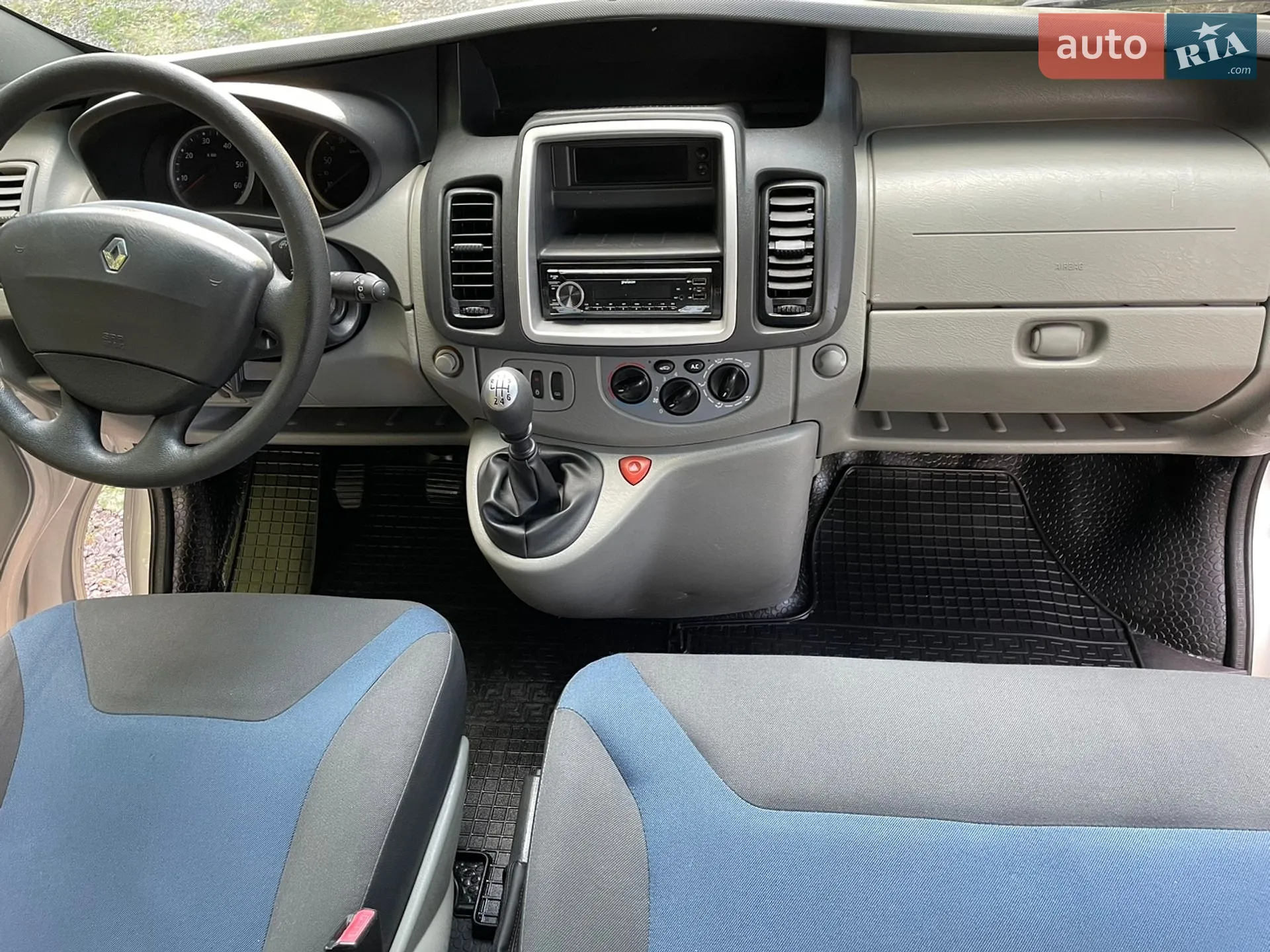 2012 Renault Trafic - мініатюра 36