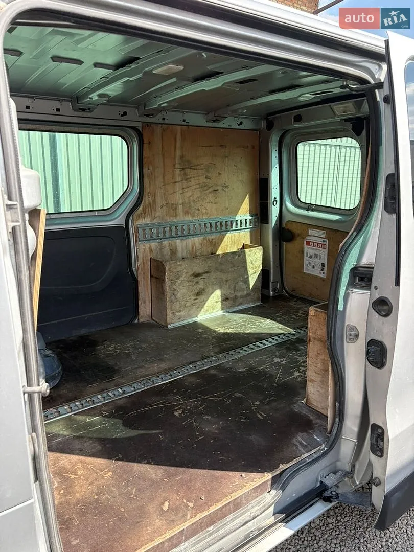 2015 Renault Trafic - мініатюра 25