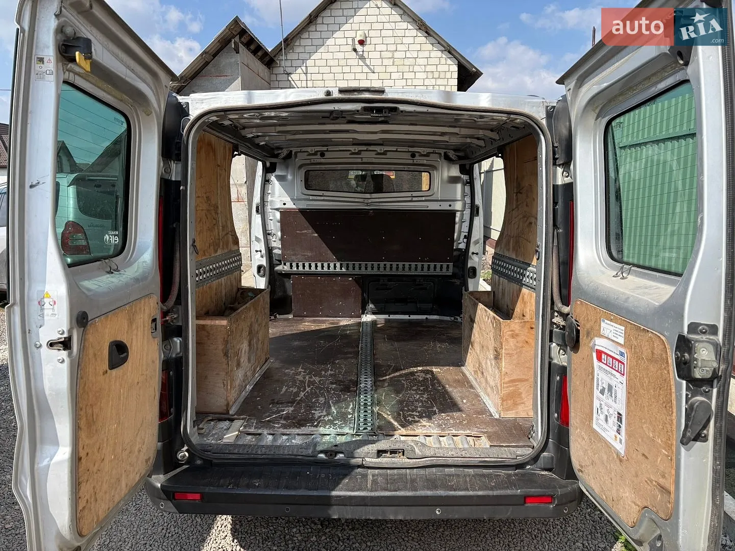 2015 Renault Trafic - мініатюра 26
