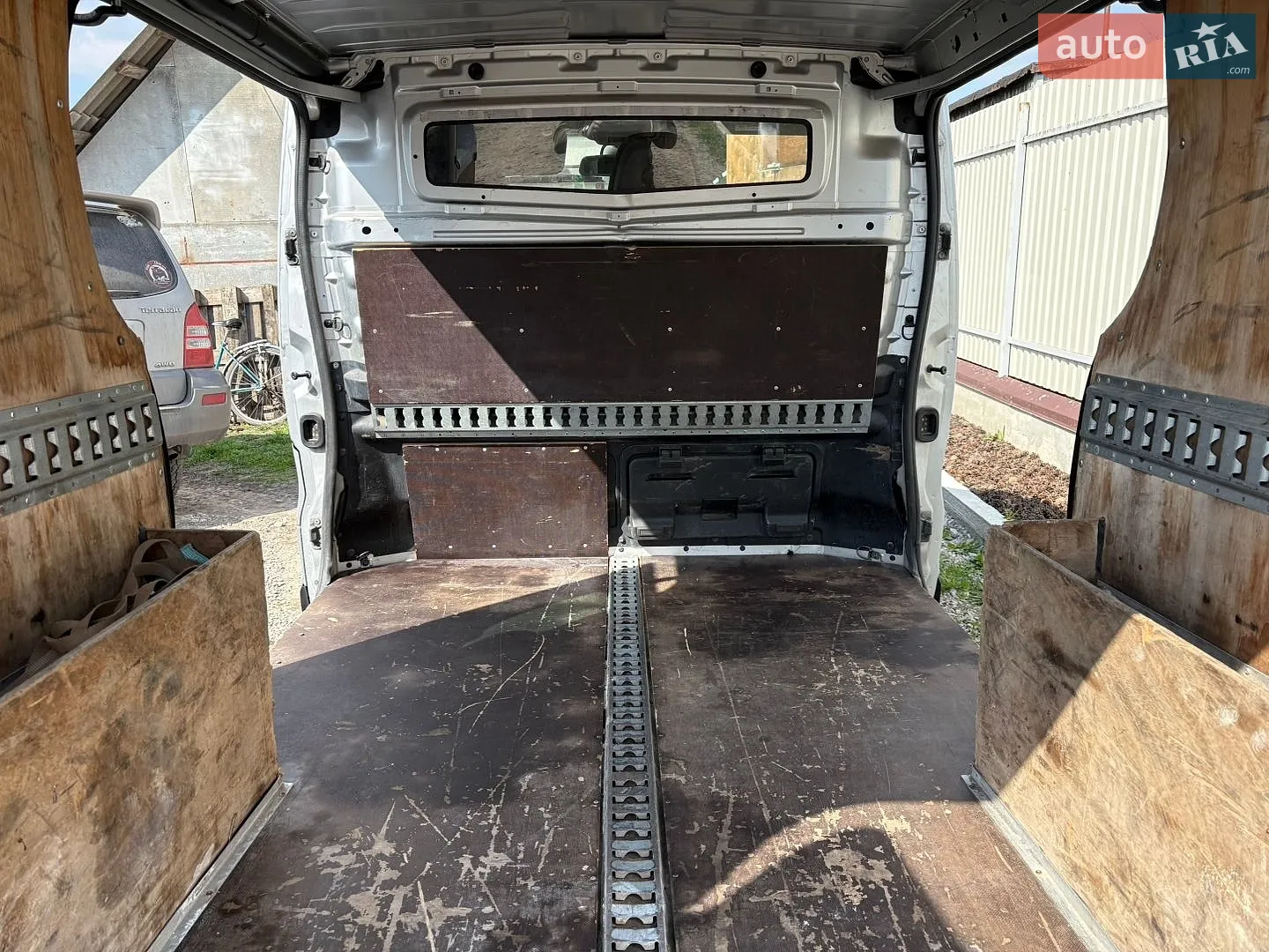 2015 Renault Trafic - мініатюра 29