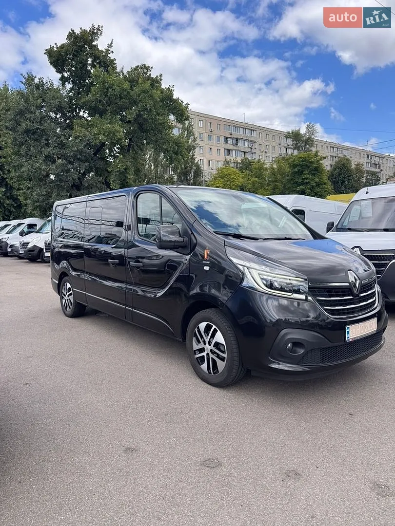 2019 Renault Trafic - фото 1