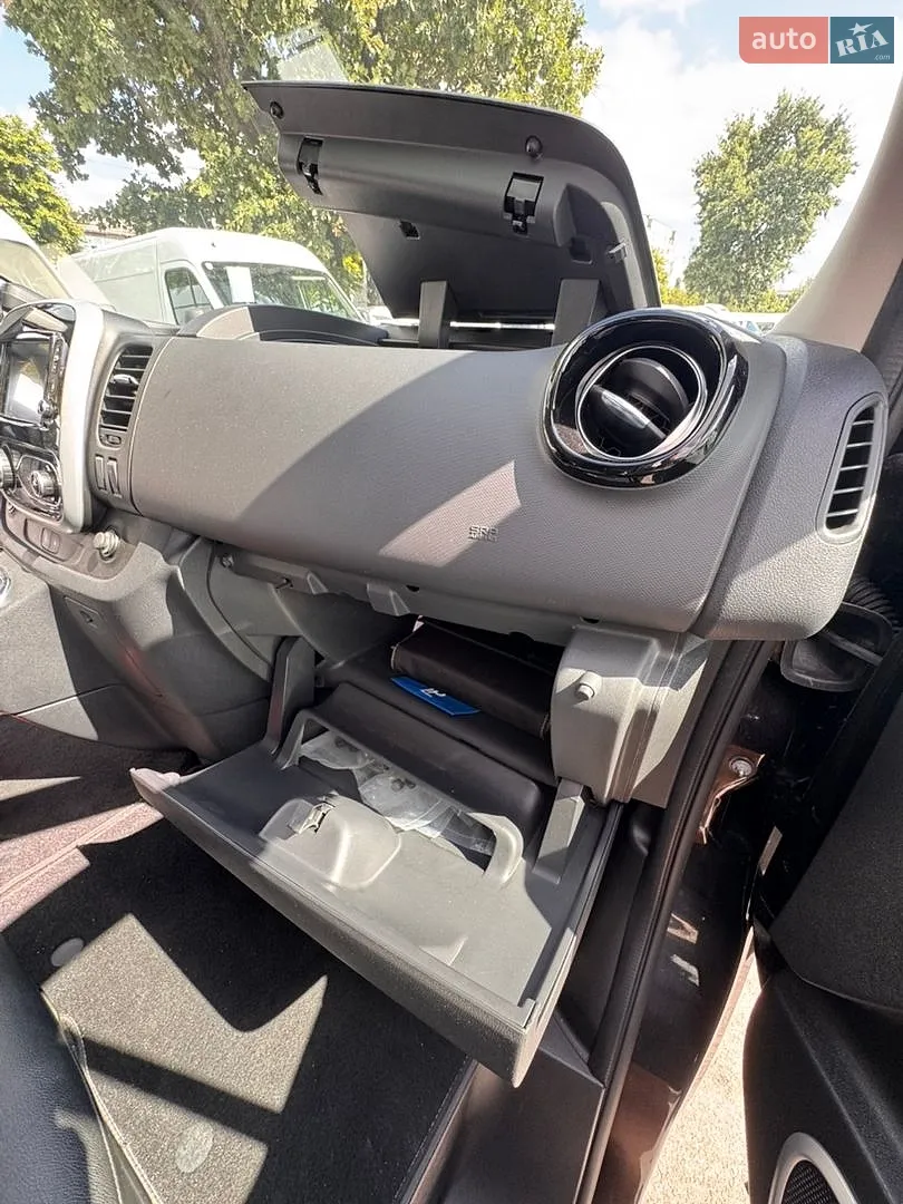 2019 Renault Trafic - мініатюра 34