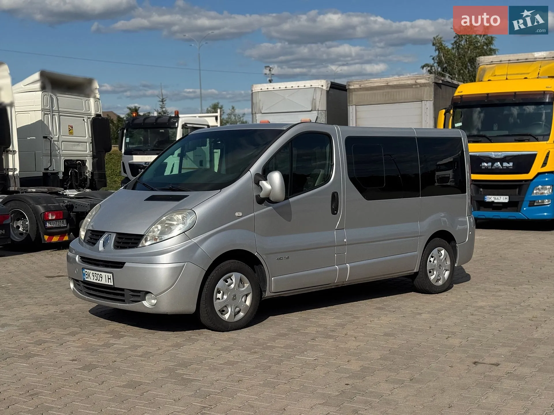 2011 Renault Trafic - мініатюра 3