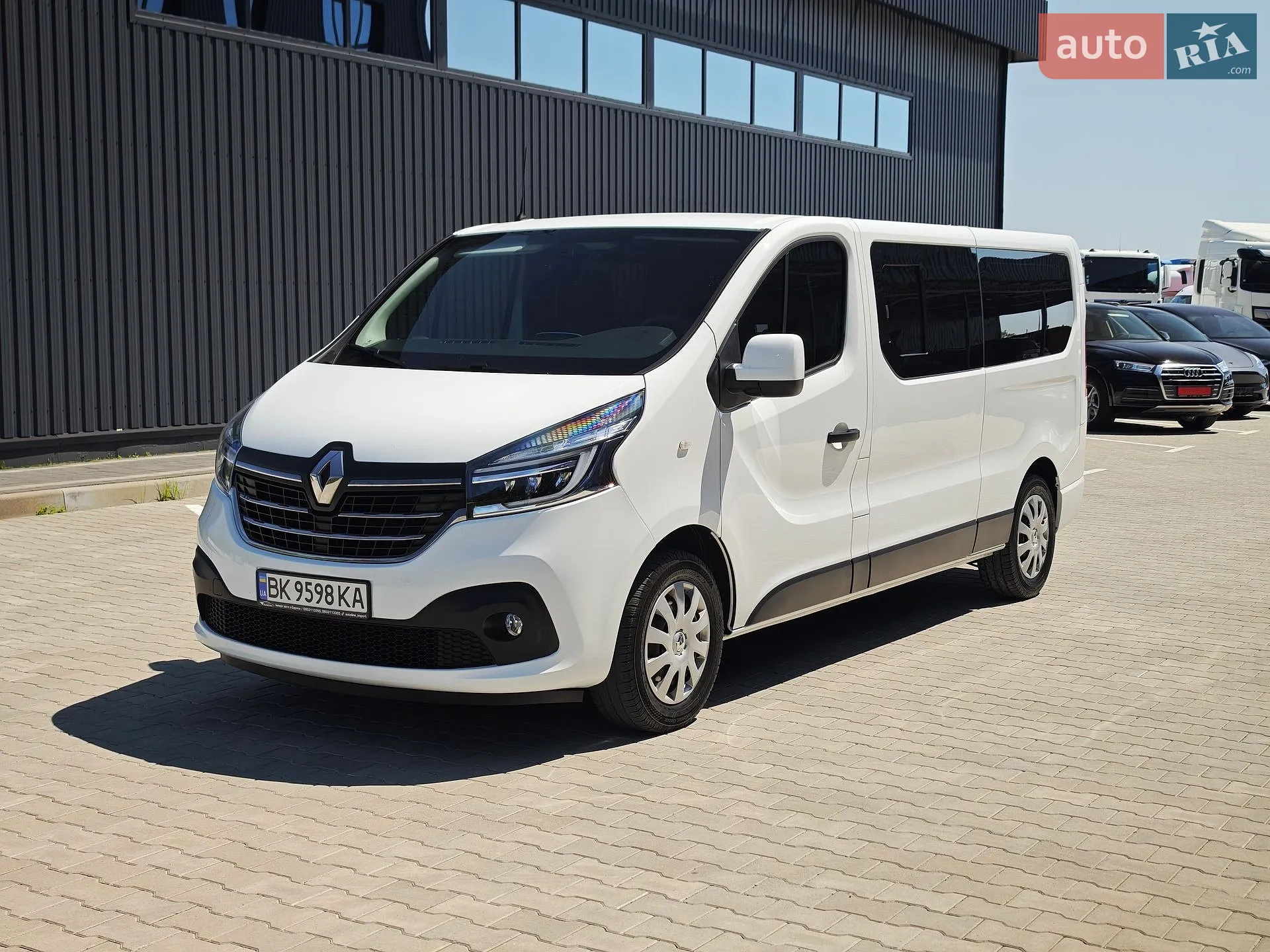 Renault Trafic 2015 VIN VF13FL00254673996 фото оголошення 3 з 16