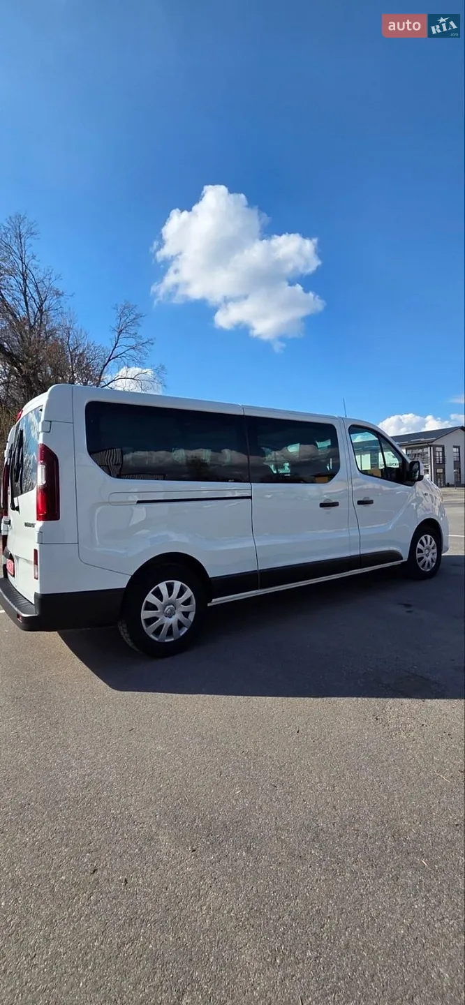 2021 Renault Trafic - мініатюра 10