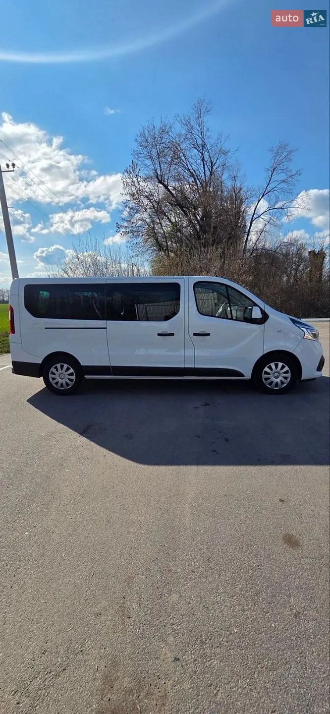 2021 Renault Trafic - мініатюра 9