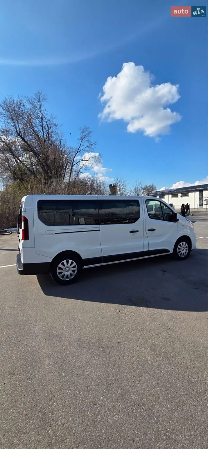 2021 Renault Trafic - мініатюра 12