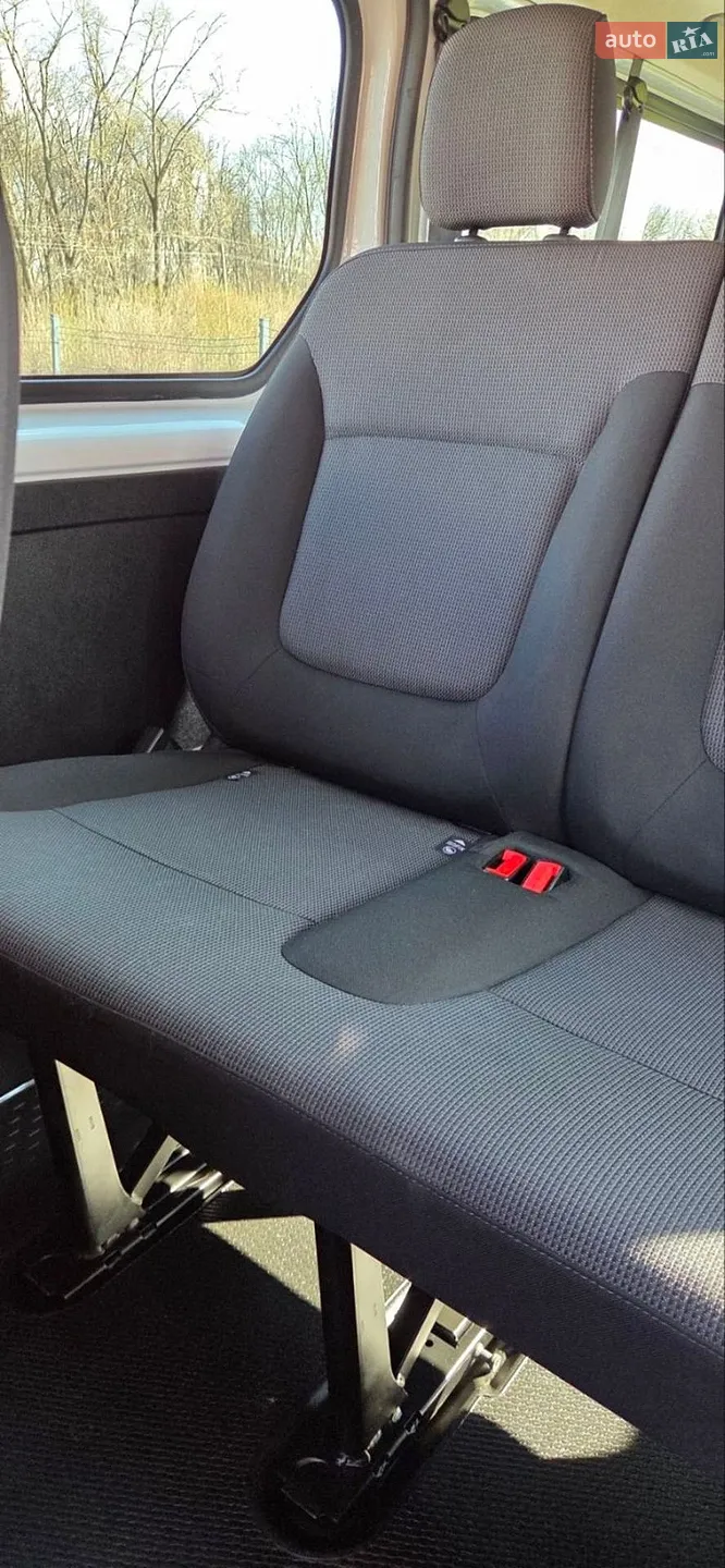 2021 Renault Trafic - мініатюра 33
